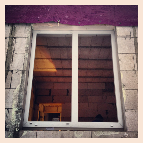 Дачное строительство: Окна и дверь